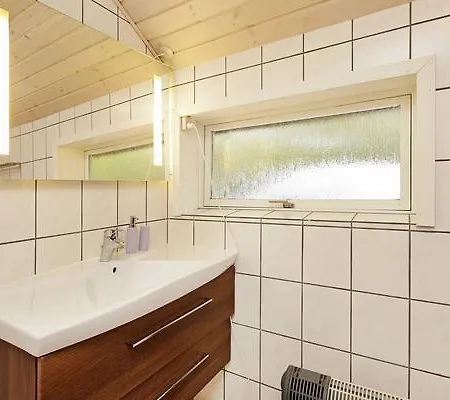 Tatil Evi Four-bedroom Holiday In Toftlund 12